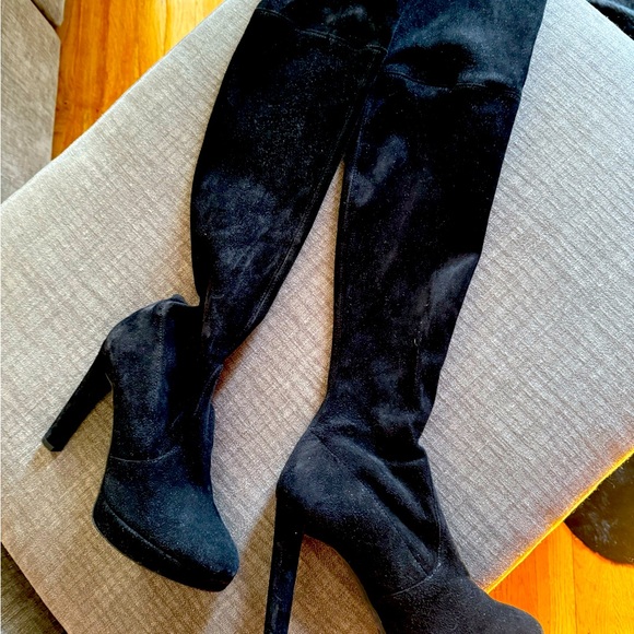 Stuart Weitzman over knee boots - Picture 4 of 4